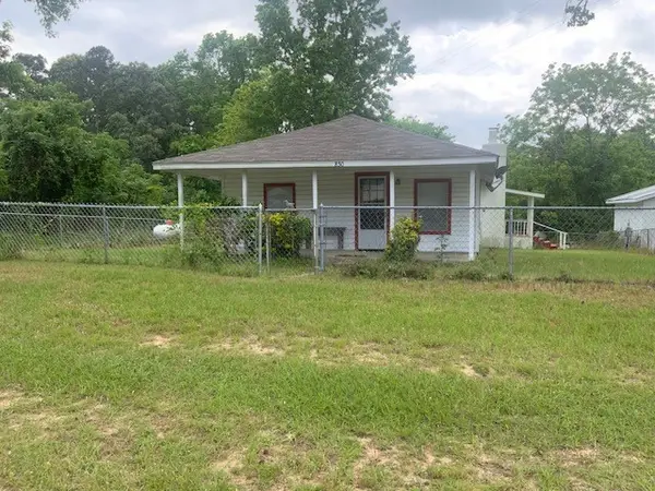 850 Slade Street, Coldspring, TX 77331