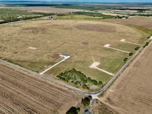 Lot 3 County Road 305, Knippa, TX 78801