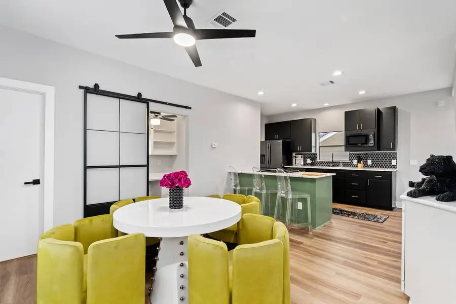 9716 Riddlewood Lane, Houston, TX 77025 - Image #3