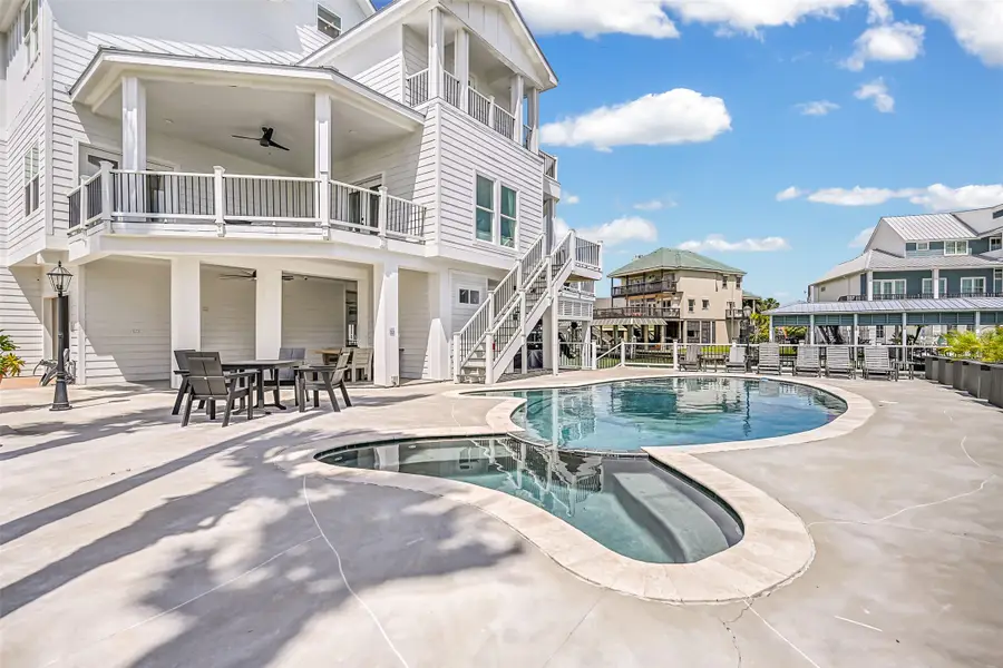 1614 Castaway Street, Tiki Island, TX 77554 - #3