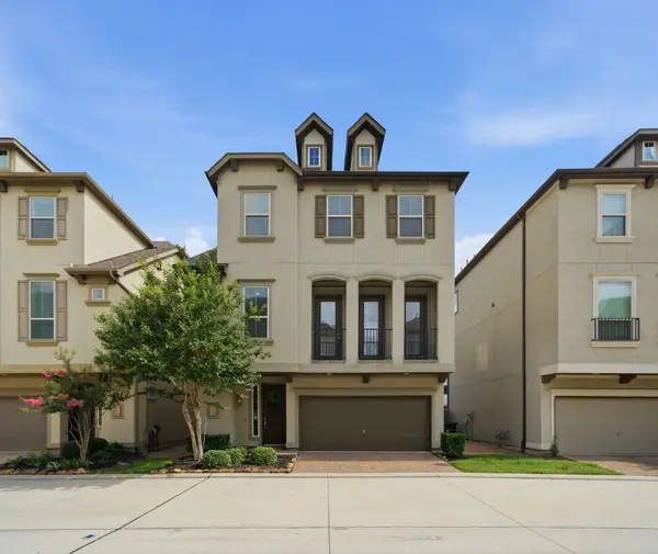 10616 Centre Shadows Drive, Houston, TX 77043