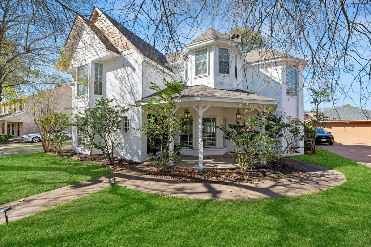 14926 Camino Rancho Drive, Houston, TX 77083 - Image #1