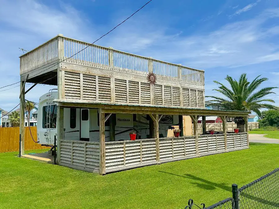 974 Alma Road, Crystal Beach, TX 77650 - #2