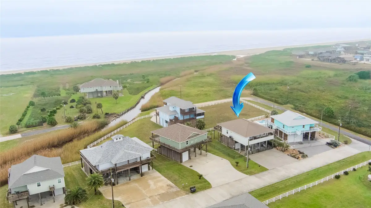 4304 Bolivar Circle, Port Bolivar, TX 77650 - #1