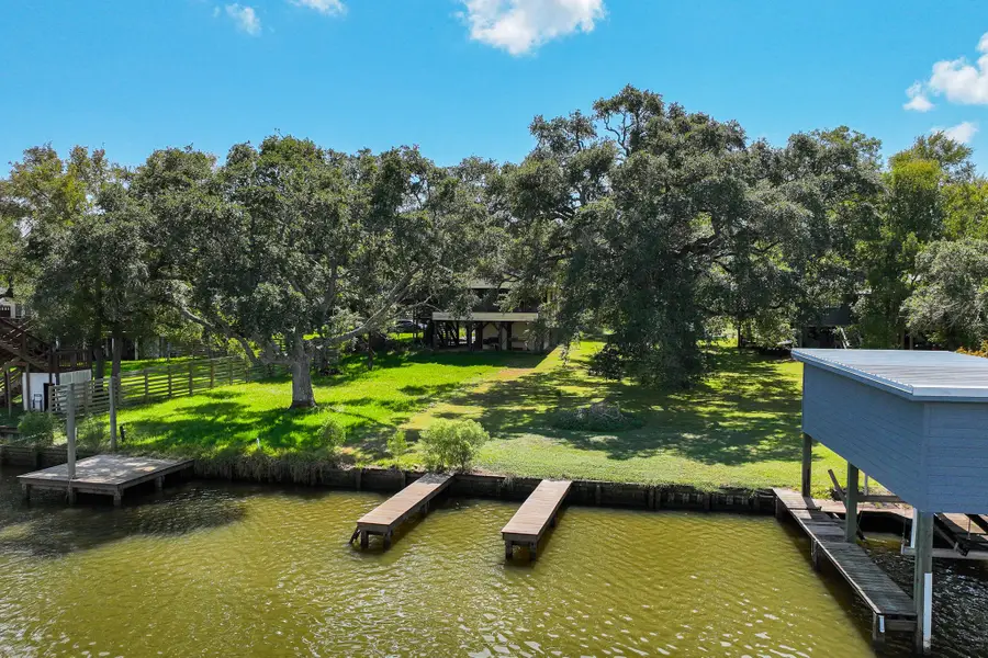 69 Live Oak Bend, Bay City, TX 77414 - #2