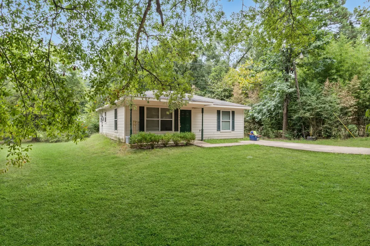 1040 Monroe Street, Crockett, TX 75835 - Image #1