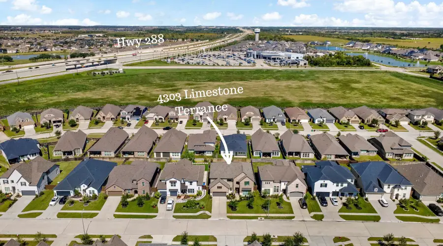4303 Limestone Terrace, Manvel, TX 77578 - Image #2