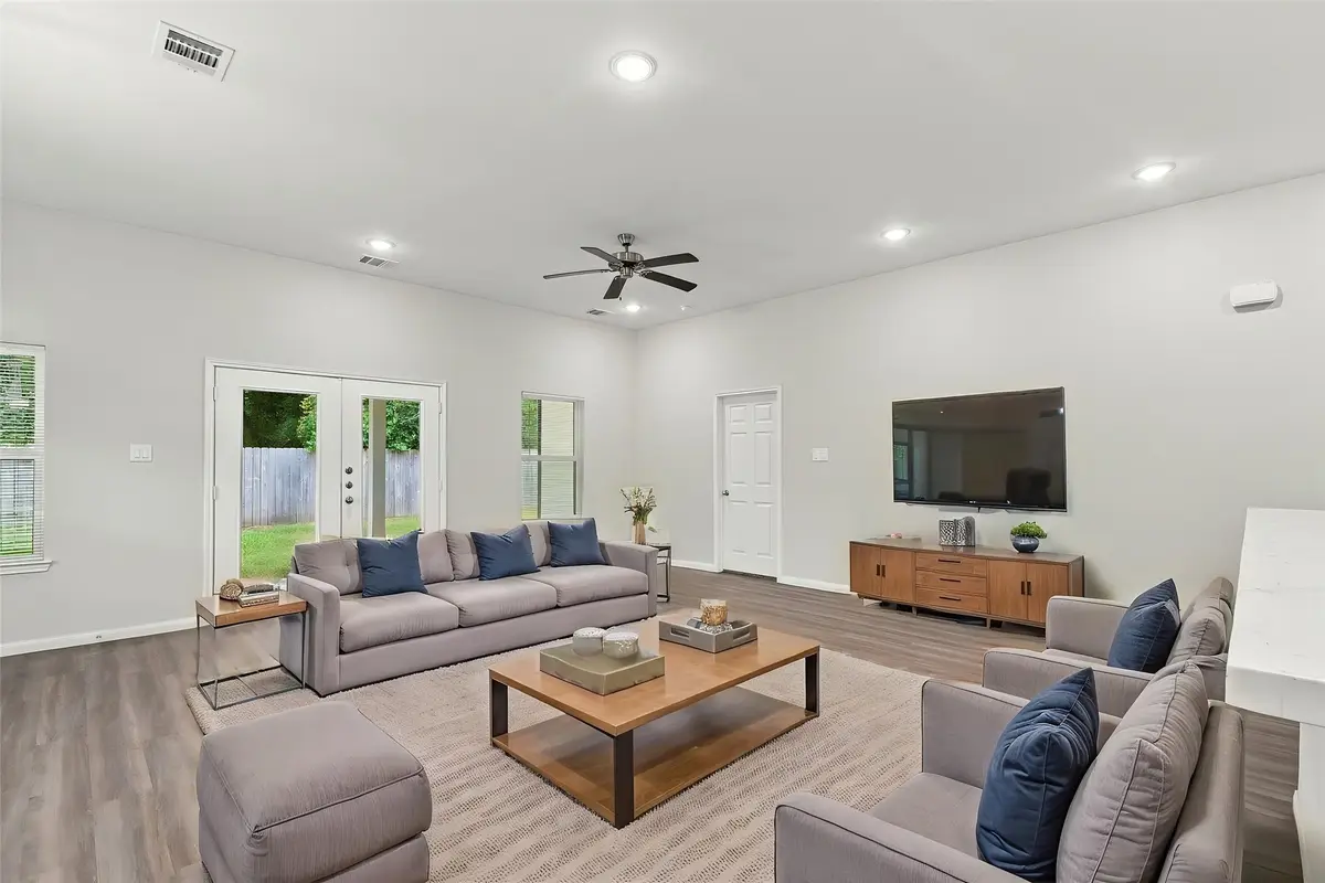 2150 Mosher Lane, Houston, TX 77088 - #1