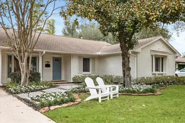 7730 Fairdale Lane, Houston, TX 77063