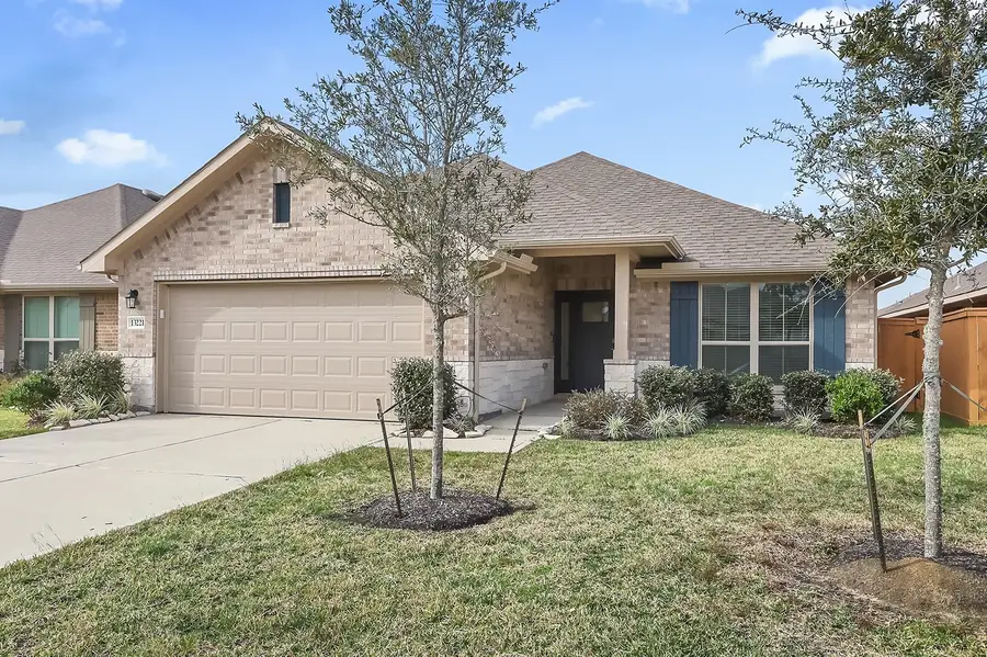 13221 Lago Acero Lane, Texas City, TX 77568 - Image #3