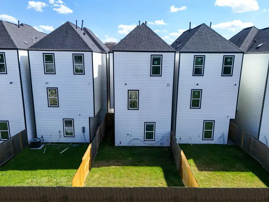 6324 Del Rio Street, Houston, TX 77021 - Image #2