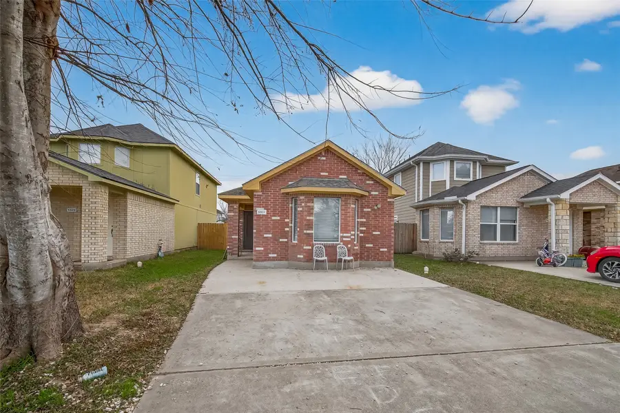 5637 Lotus Street, Houston, TX 77085 - #2