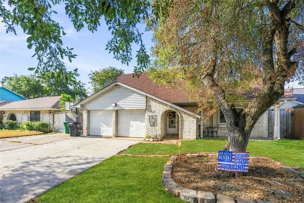11507 Kirkvalley Drive, Houston, TX 77089 - #1