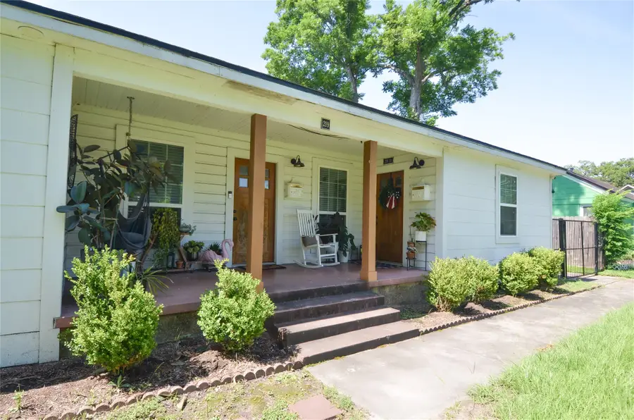 219 W 30th Street, Houston, TX 77018 - #3
