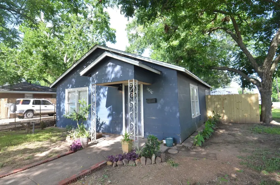 1600 5th Street, Rosenberg, TX 77471 - #2