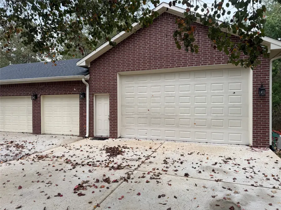 103 Fish Creek Lane, Montgomery, TX 77316 - Image #3