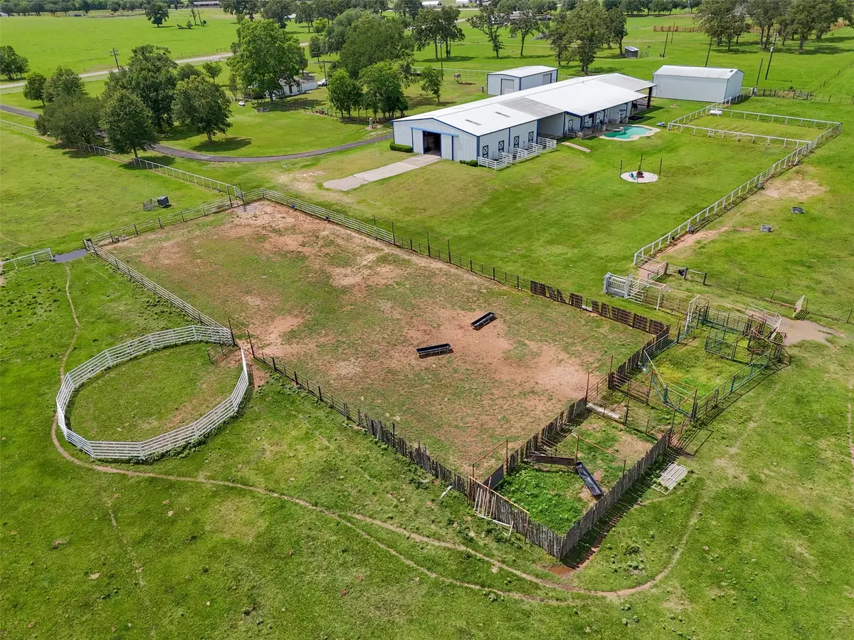 25826 Mitchell Road, Hempstead, TX 77445 - Image #1