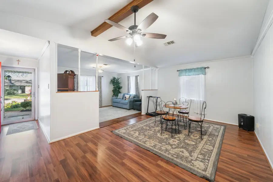 206 Southbrook Circle, Houston, TX 77060 - Image #3