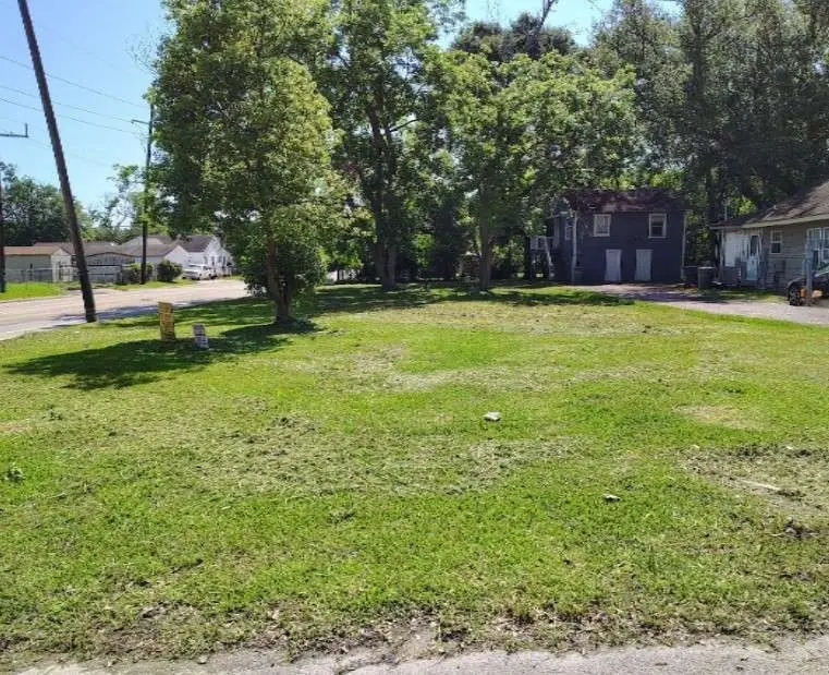 4105 Congress Street, Beaumont, TX 77705 - Image #1