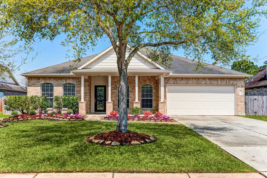 6126 Bradford Lane, League City, TX 77573 - Image #2