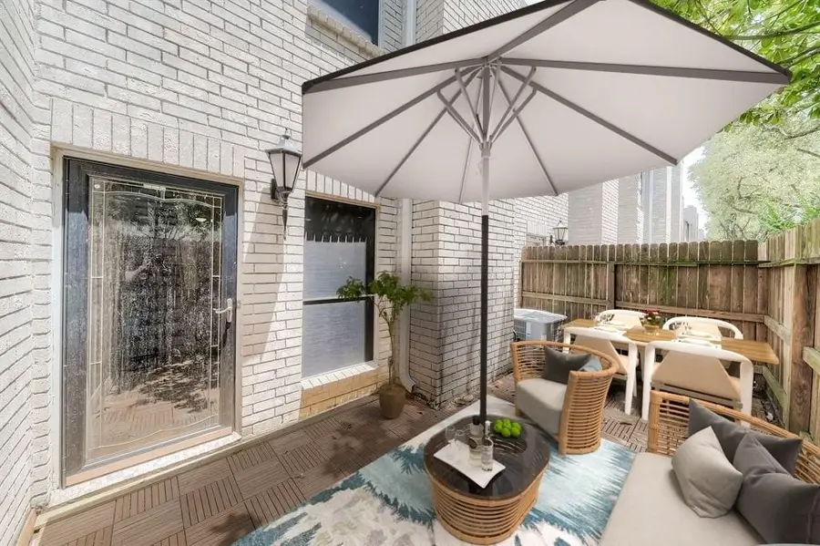 17583 Red Oak Drive #7583, Houston, TX 77090 - Image #3