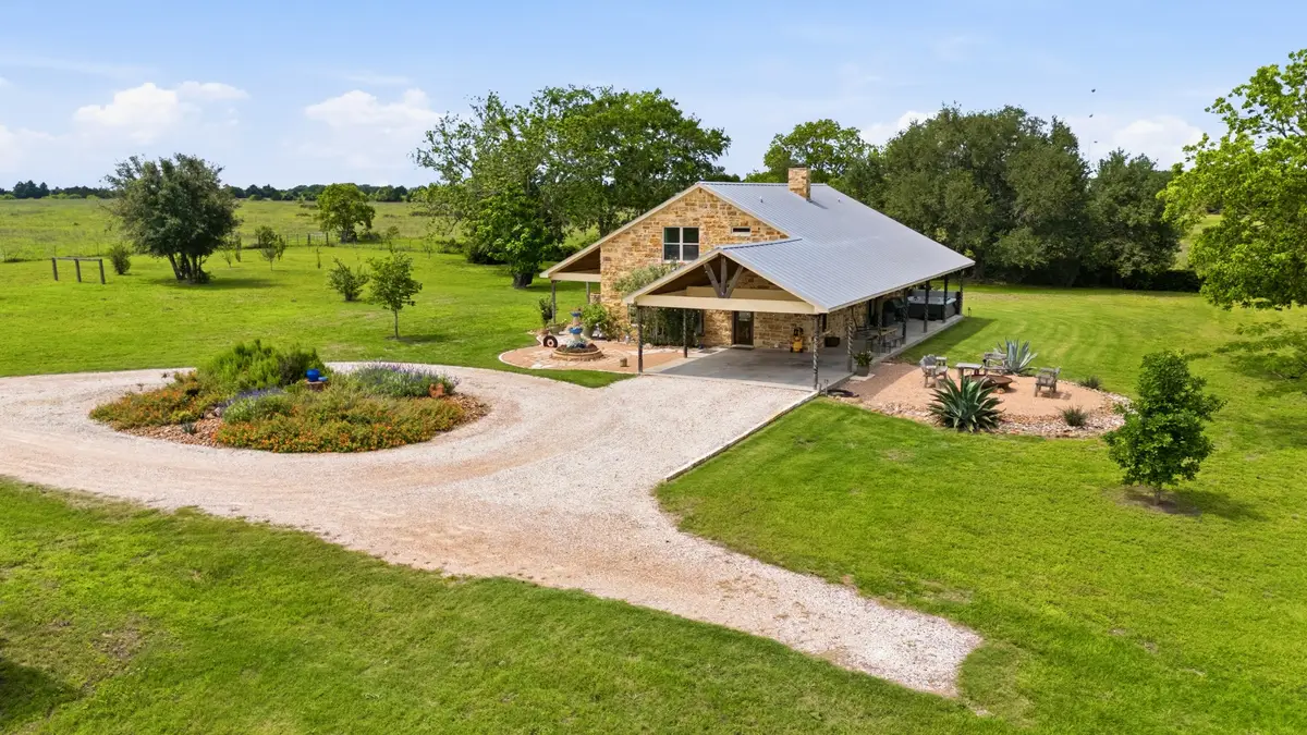 7835 Berger Road, Schulenburg, TX 78956 - #1