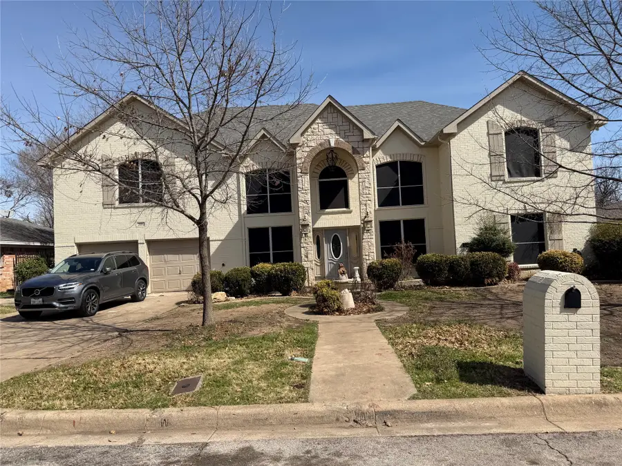 6005 Rayburn Drive, Fort Worth, TX 76133 - #2