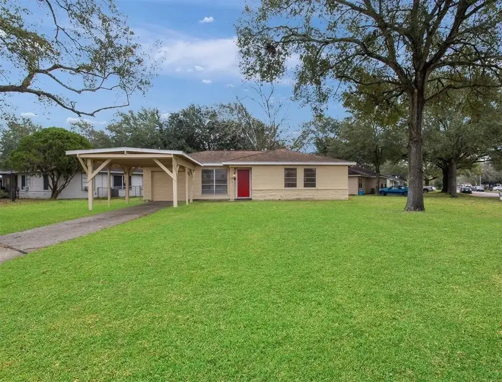1000 S Shepherd Drive, Baytown, TX 77520 - #1