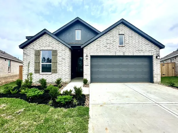 9303 Captain Terrace Drive, Baytown, TX 77521