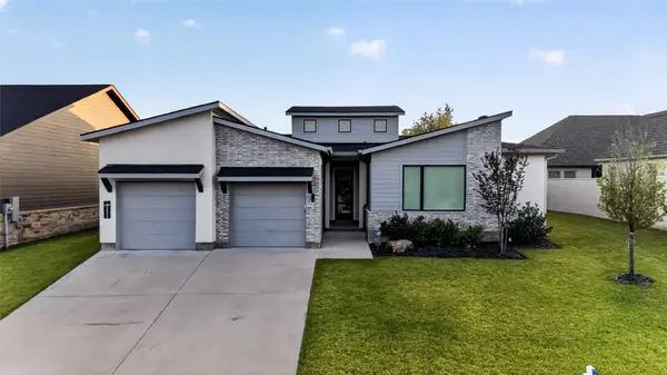 2852 Persimmon Ridge Court, Bryan, TX 77807