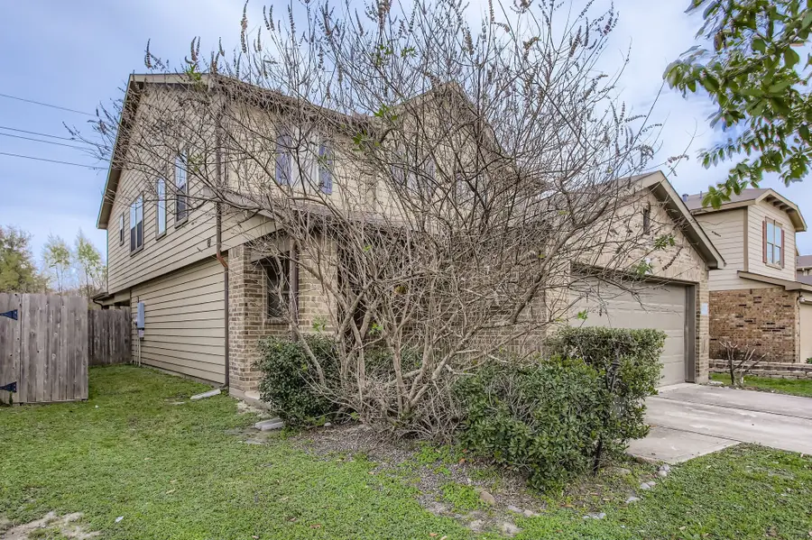 2738 Paddock Brook Lane, Houston, TX 77038 - Image #3