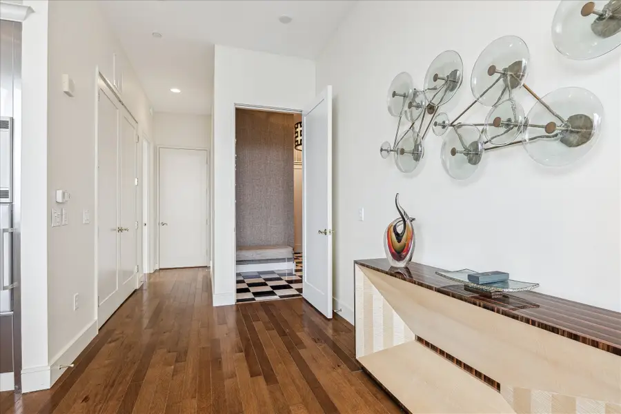 2727 Kirby Drive #16C, Houston, TX 77098 - Image #3