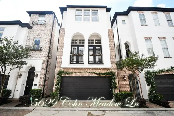 5629 Cohn Meadow, Houston, TX 77007