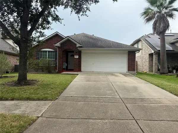 5724 Montclair Hill Lane, Rosharon, TX 77583
