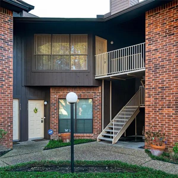 3100 Walnut Bend Lane #116, Houston, TX 77042