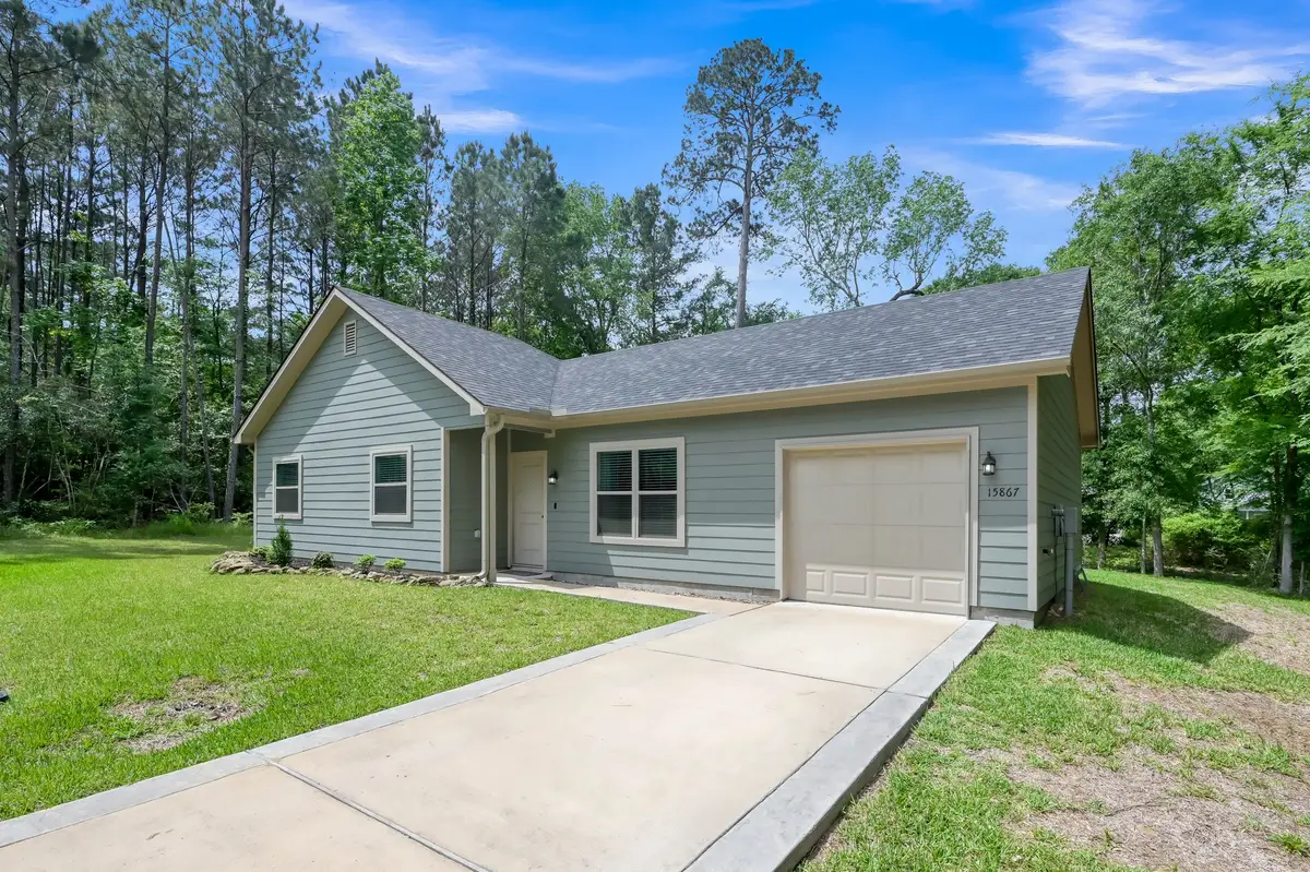 15867 Walnut Drive, Montgomery, TX 77356 - #1