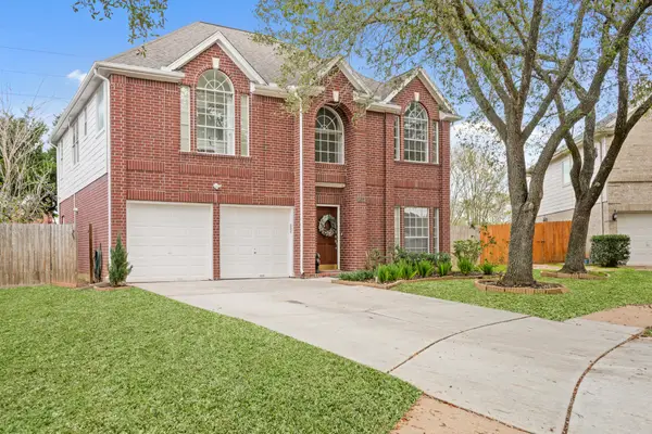 4623 Summer Lakes, Sugar Land, TX 77479