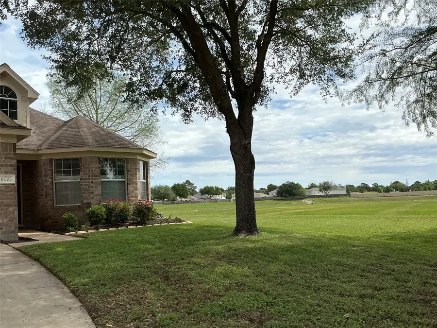 16702 Town Glade Drive, Cypress, TX 77429 - #2