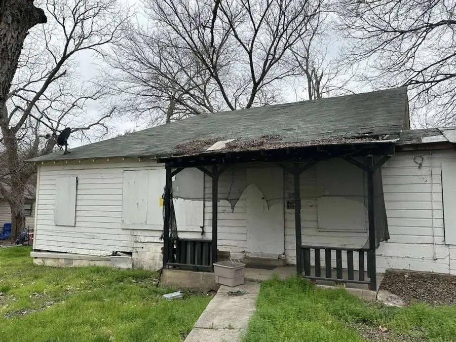 764 Robert Street, Seguin, TX 78155 - #3