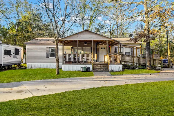 489 Cedar Valley Road, Livingston, TX 77351