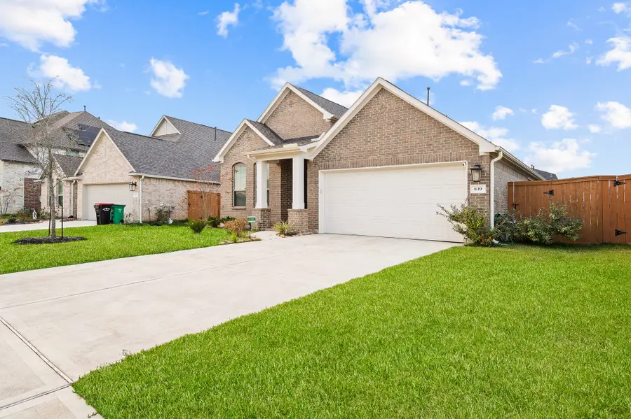 839 Sarasota Shore Drive, Katy, TX 77493 - Image #2