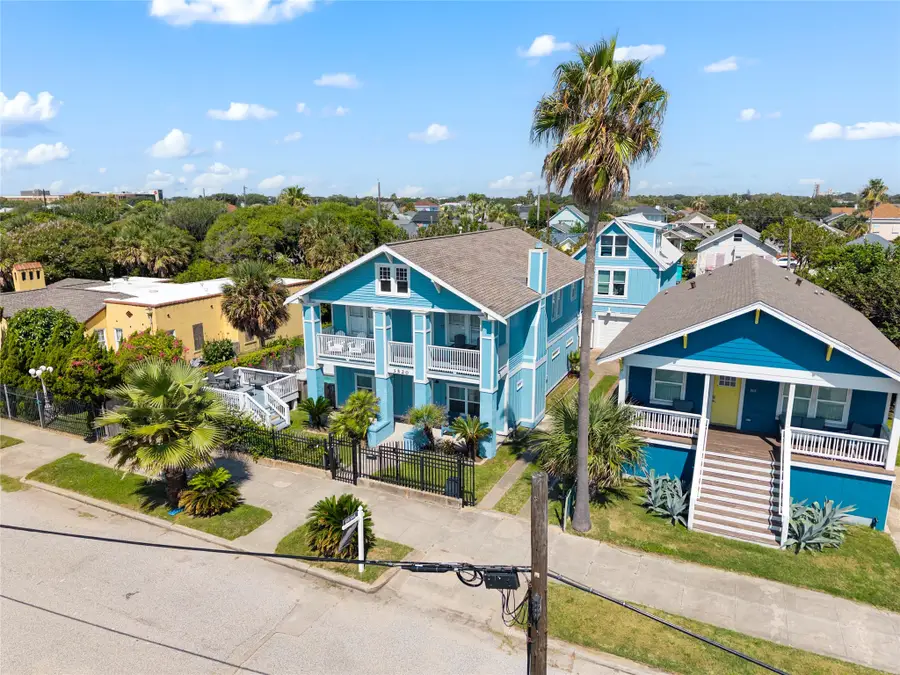 3520 Avenue S 1/2, Galveston, TX 77550 - Image #2