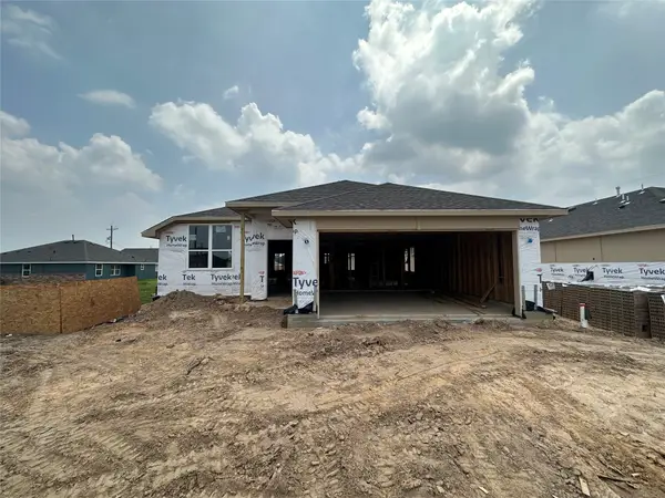 903 Road 5102, Cleveland, TX 77327