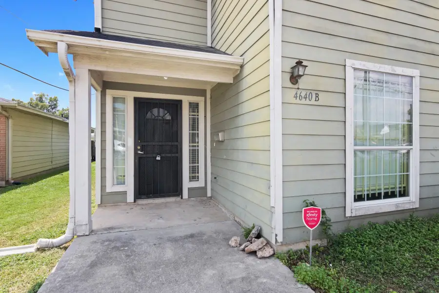 4640 Knoxville Street #A, Houston, TX 77051 - Image #2