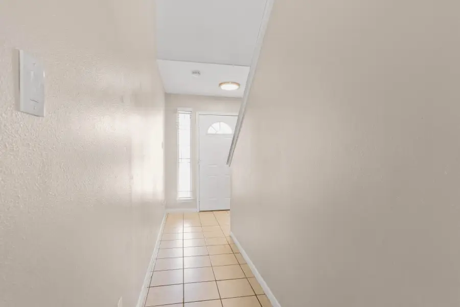 4640 Knoxville Street #A, Houston, TX 77051 - Image #3