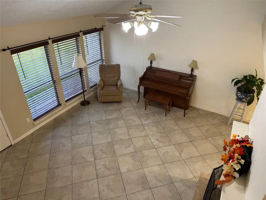 316 Old Course Drive, Friendswood, TX 77546 - #2