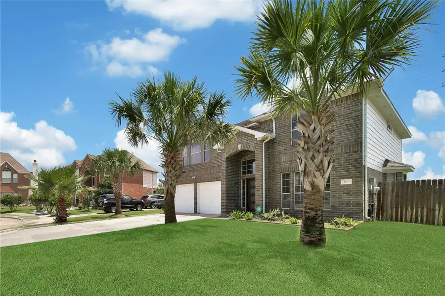 3207 Leila Oaks Drive, Houston, TX 77082 - #3
