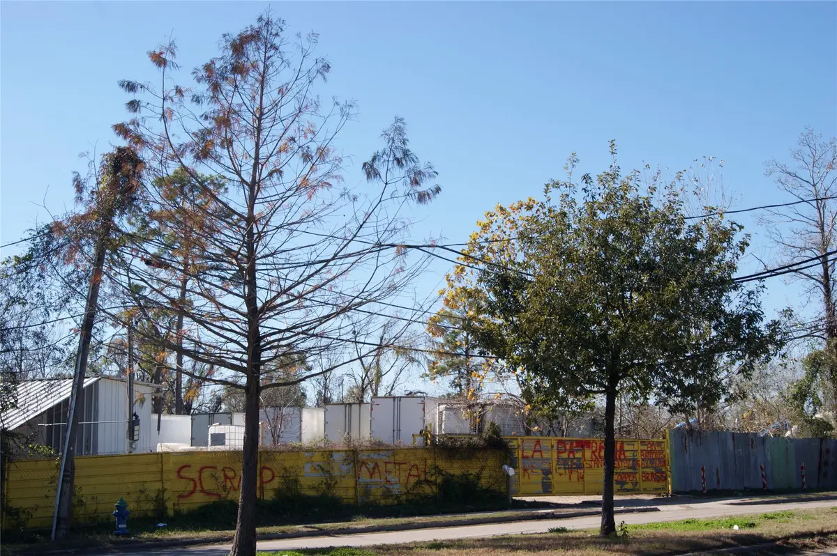 8550 Ley Road, Houston, TX 77028 - Image #1