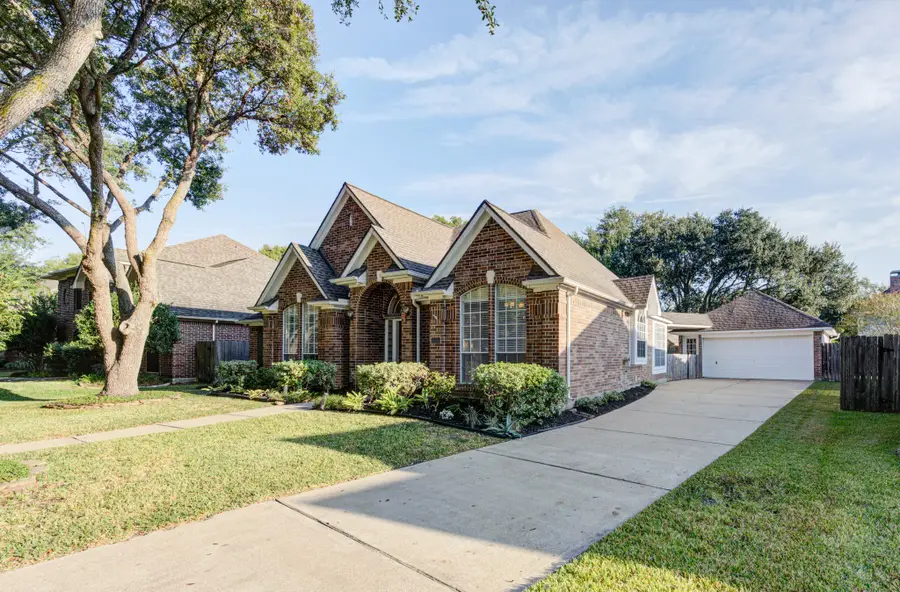 1315 Crescent Parkway Court, Houston, TX 77094 - Image #2