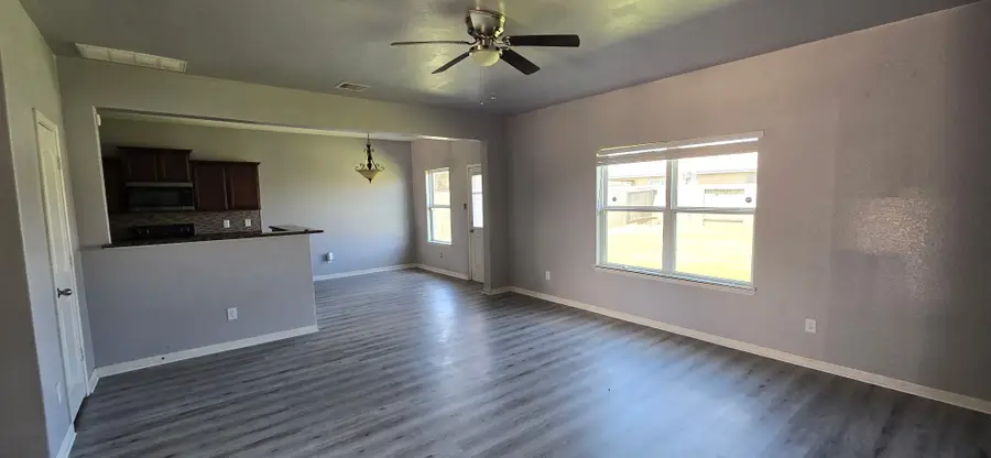 2318 Oyster Bay Avenue, La Marque, TX 77568 - #3